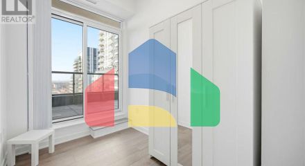 Residential - Single Family Home - Vaughan, Canada - Canada