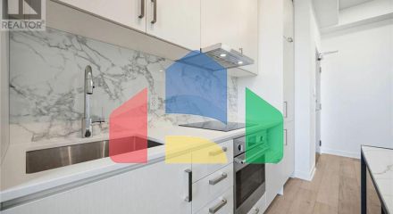 Residential - Single Family Home - Vaughan, Canada - Canada