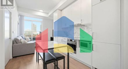 Residential - Single Family Home - Vaughan, Canada - Canada