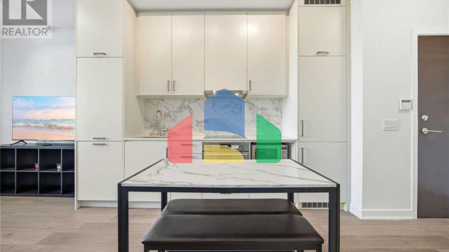 Residential - Single Family Home - Vaughan, Canada - Canada