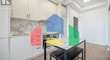 Residential - Single Family Home - Vaughan, Canada - Canada