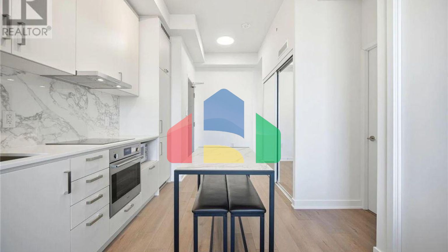 Residential - Single Family Home - Vaughan, Canada - Canada