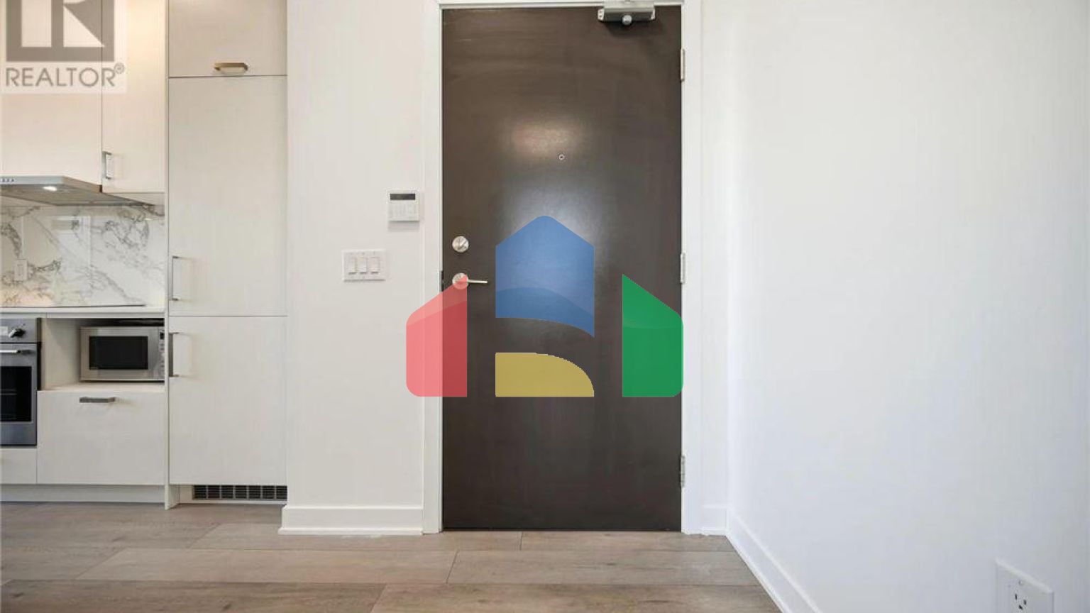 Residential - Single Family Home - Vaughan, Canada - Canada