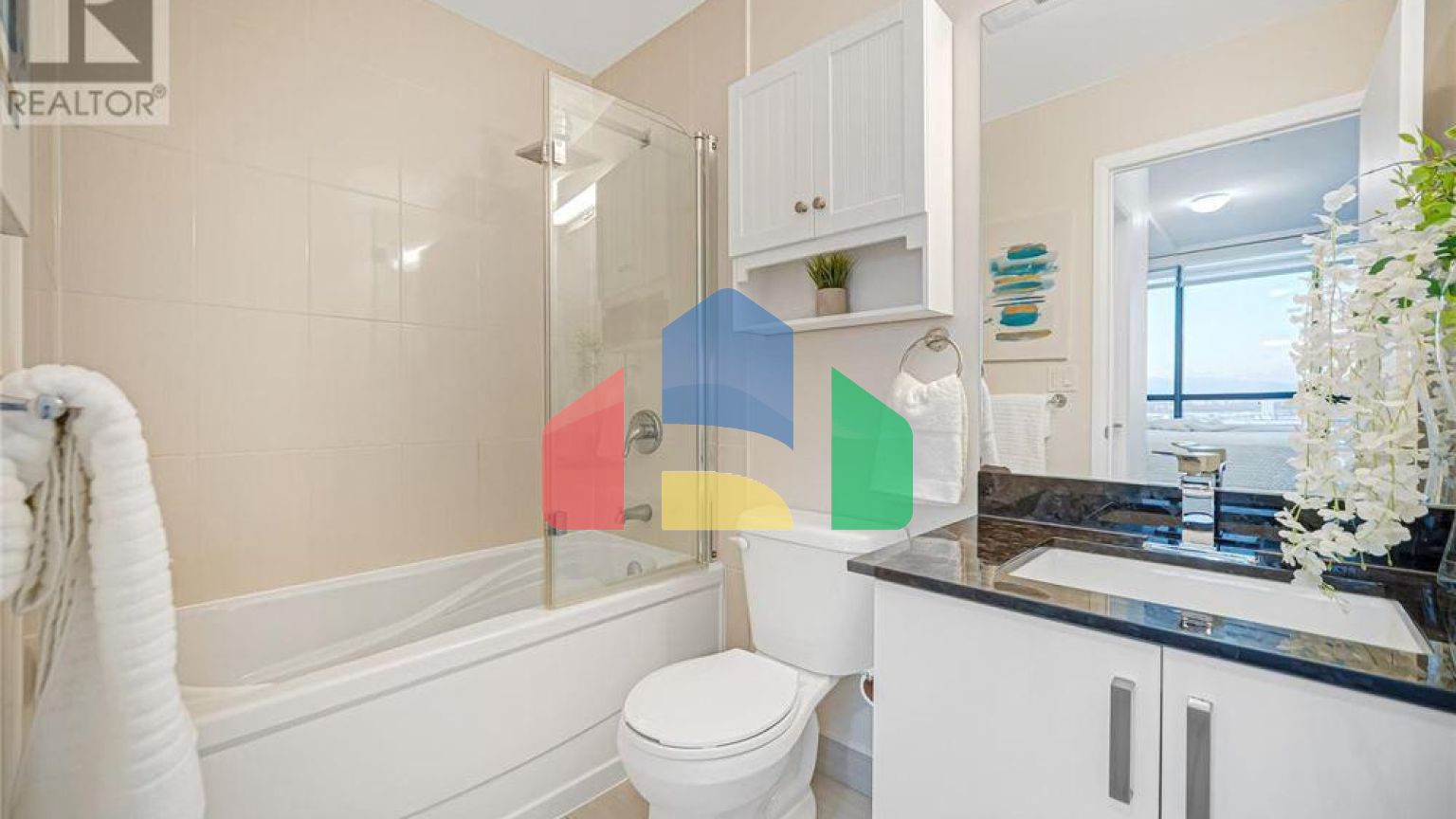 Residential - Single Family Home - Vaughan, Canada - Canada