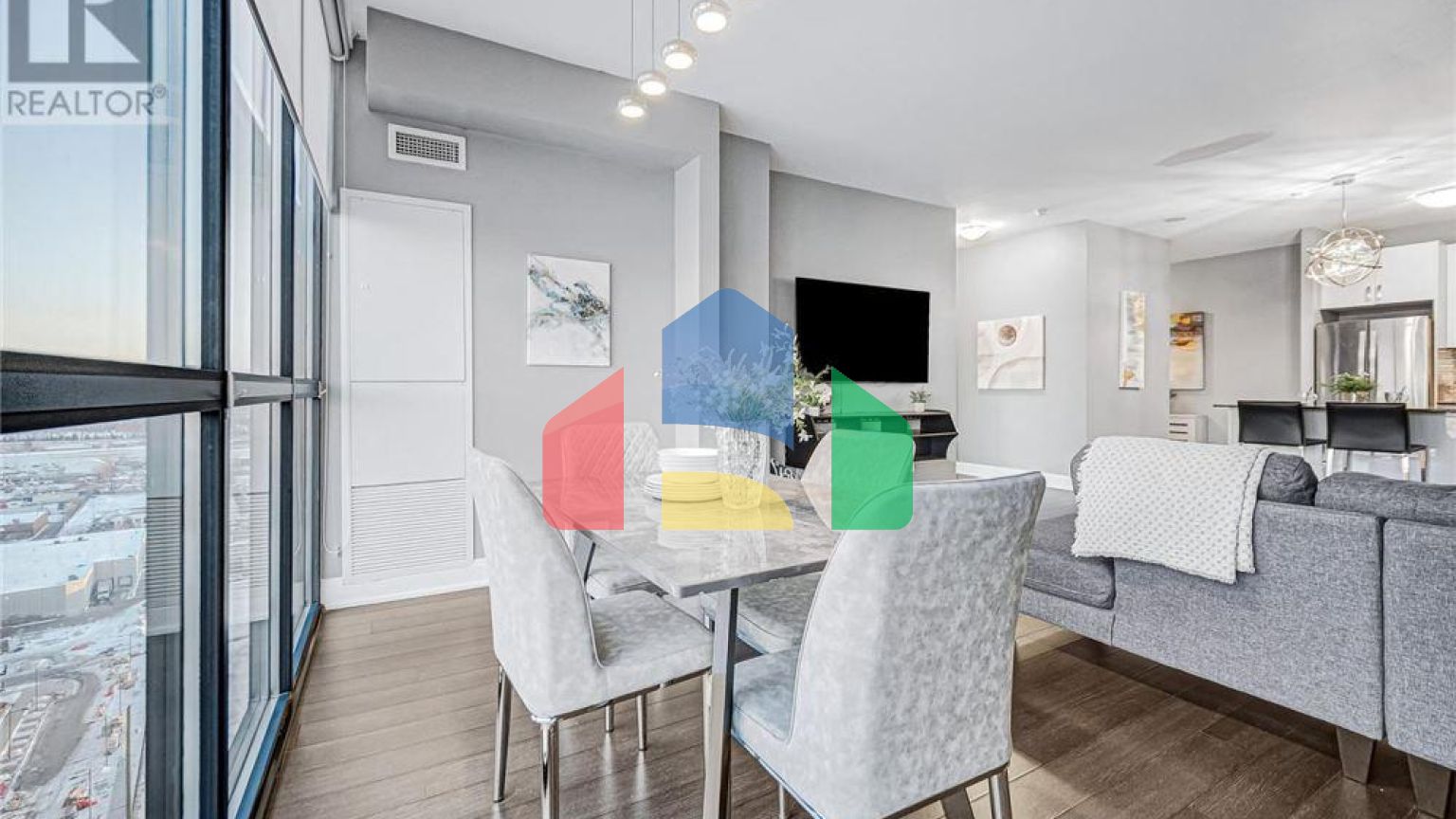 Residential - Single Family Home - Vaughan, Canada - Canada