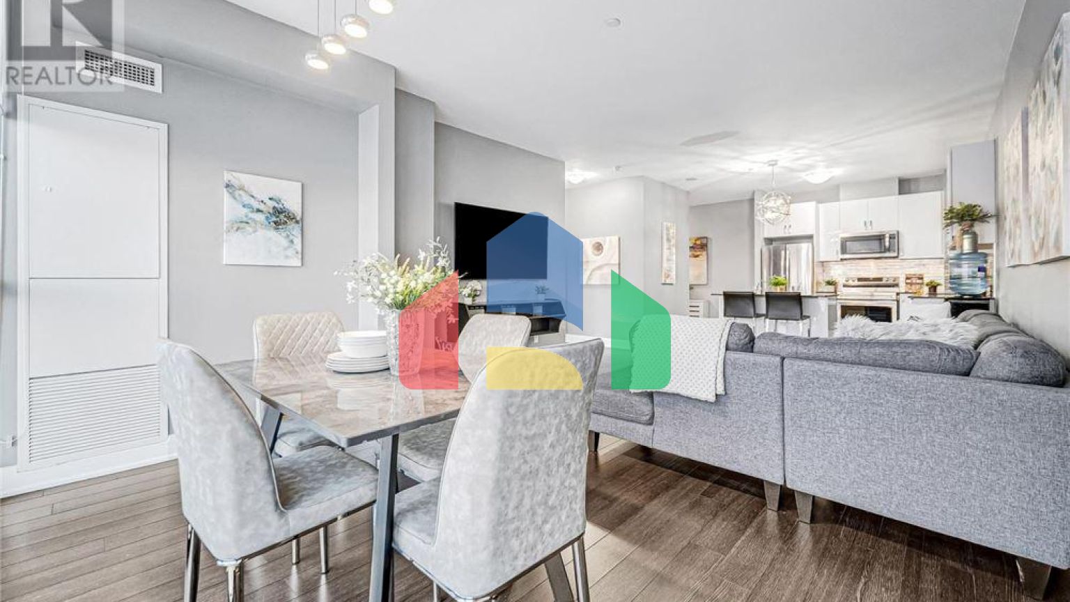 Residential - Single Family Home - Vaughan, Canada - Canada