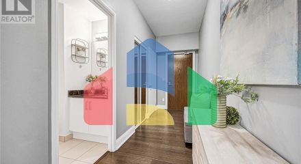 Residential - Single Family Home - Vaughan, Canada - Canada