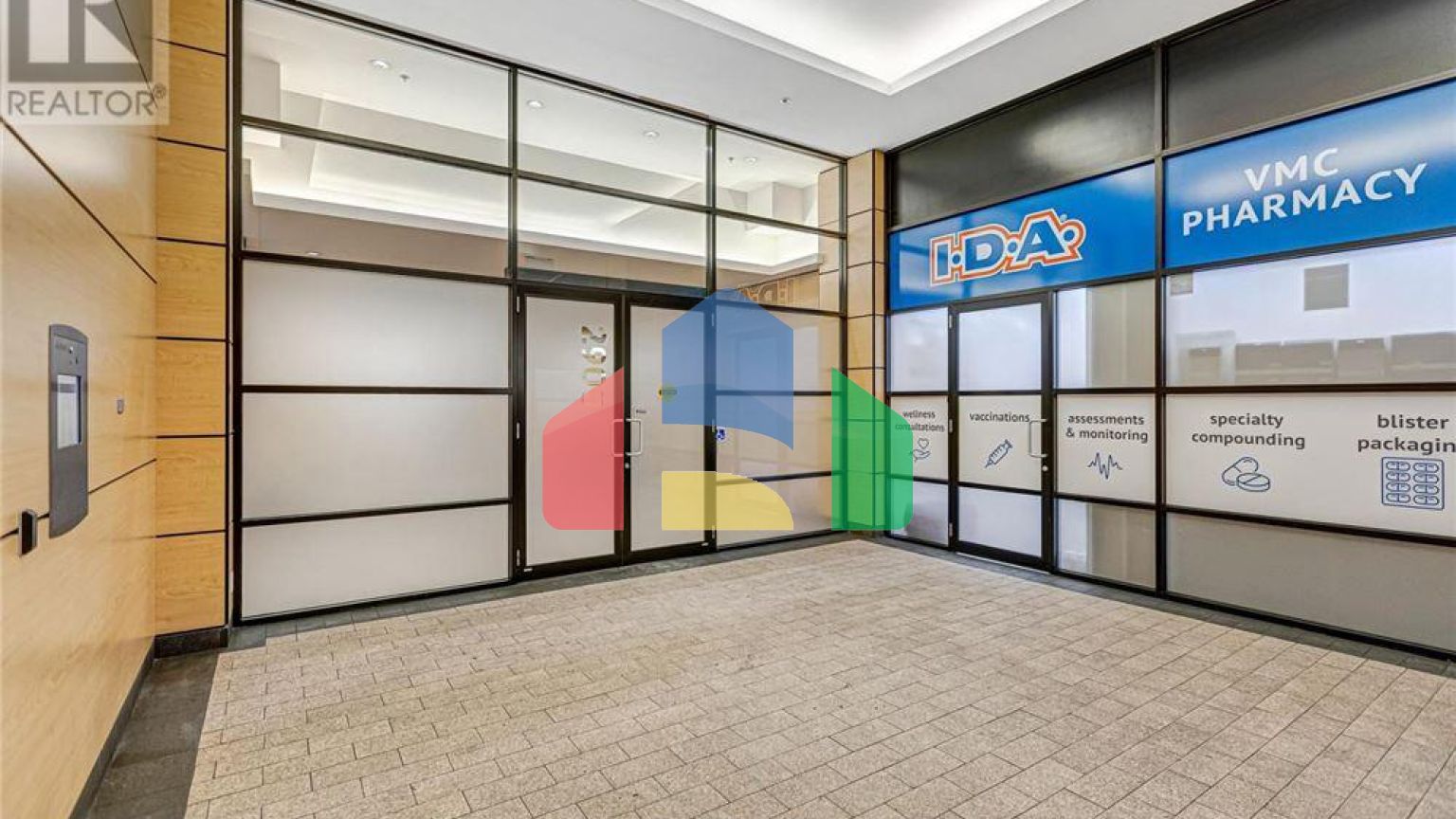 Residential - Single Family Home - Vaughan, Canada - Canada