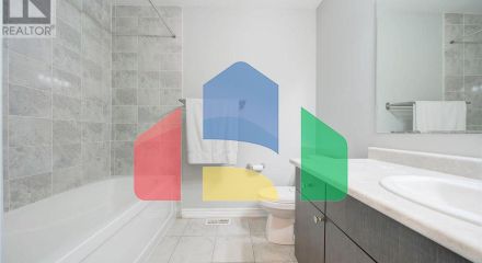 Residential - Single Family Home - Vaughan, Canada - Canada