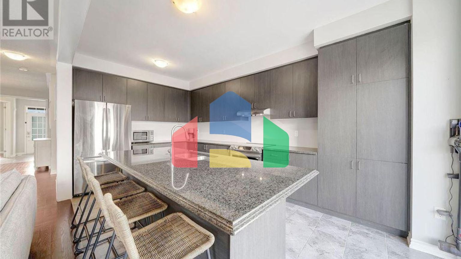 Residential - Single Family Home - Vaughan, Canada - Canada