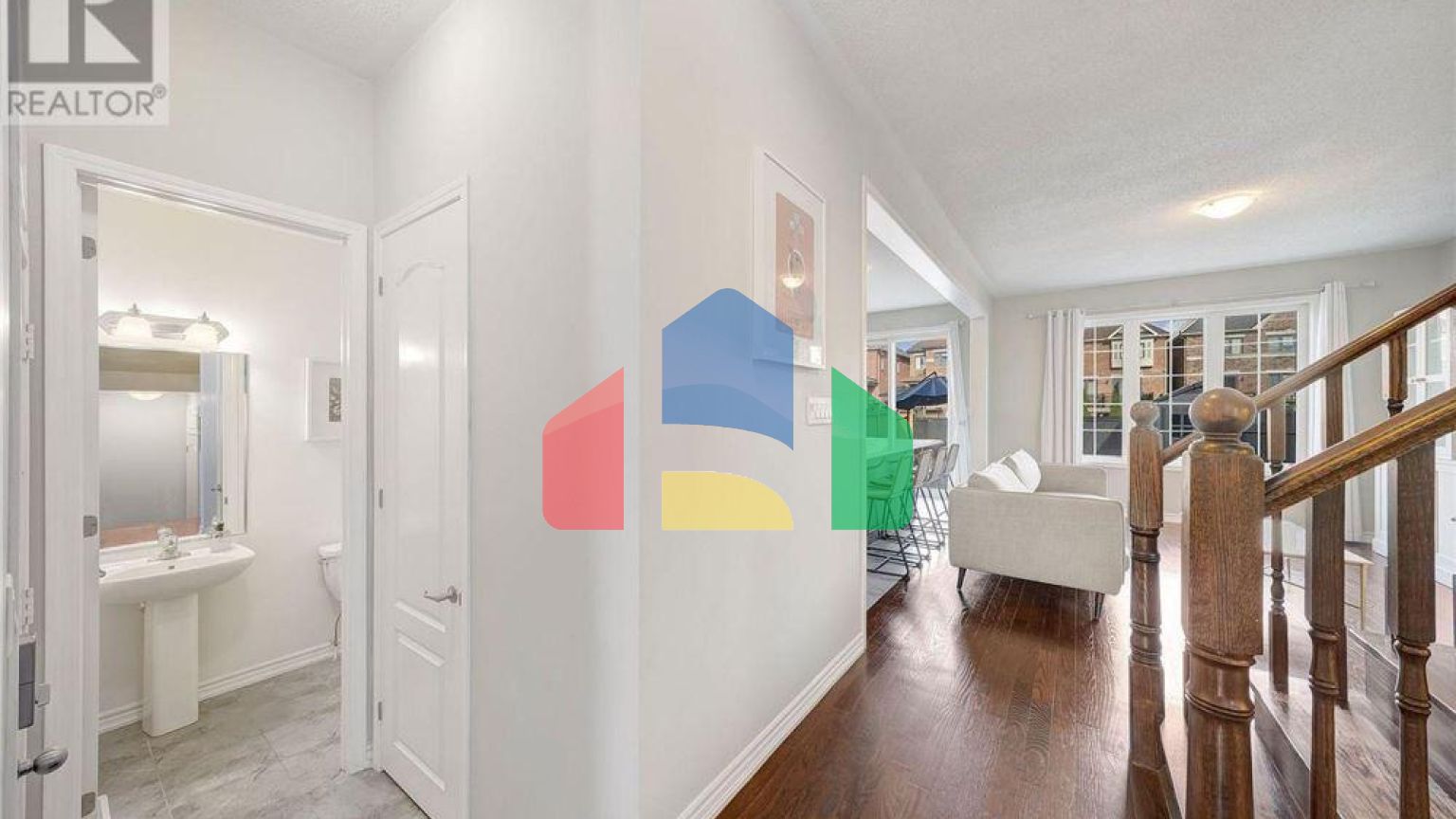 Residential - Single Family Home - Vaughan, Canada - Canada