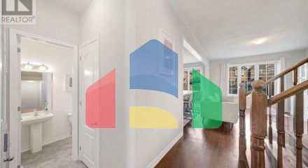 Residential - Single Family Home - Vaughan, Canada - Canada