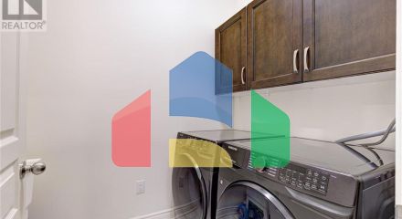 Residential - Single Family Home - Vaughan, Canada - Canada