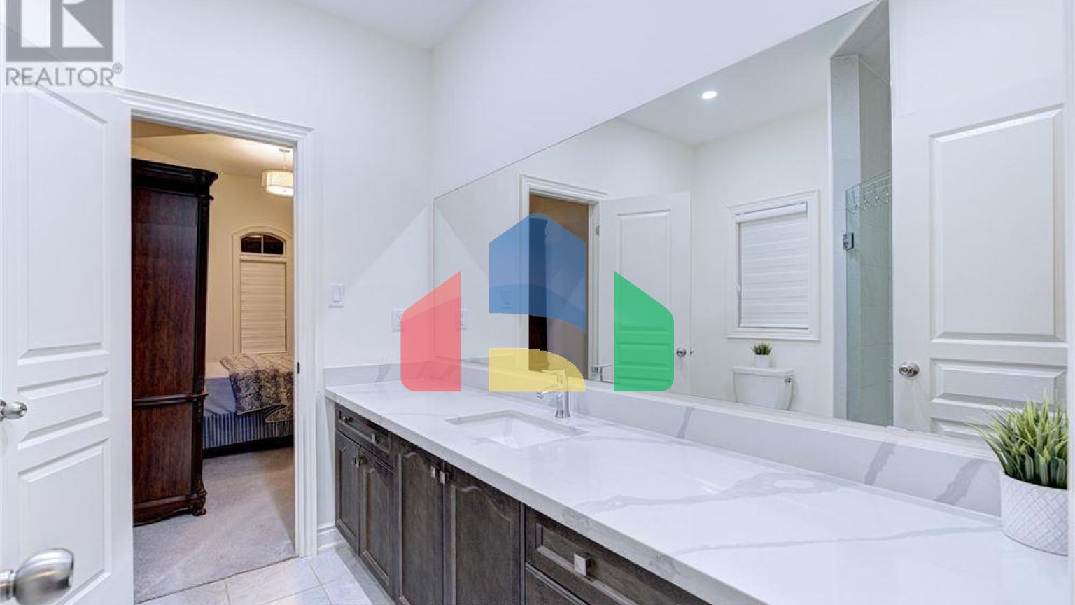 Residential - Single Family Home - Vaughan, Canada - Canada