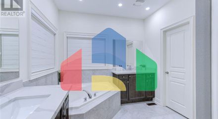 Residential - Single Family Home - Vaughan, Canada - Canada