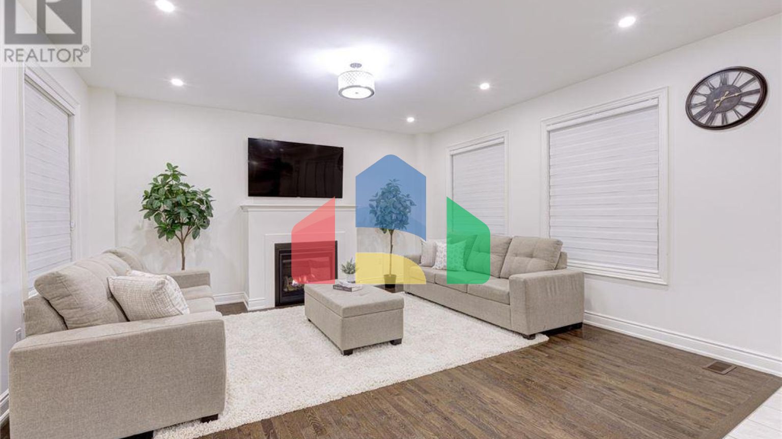 Residential - Single Family Home - Vaughan, Canada - Canada