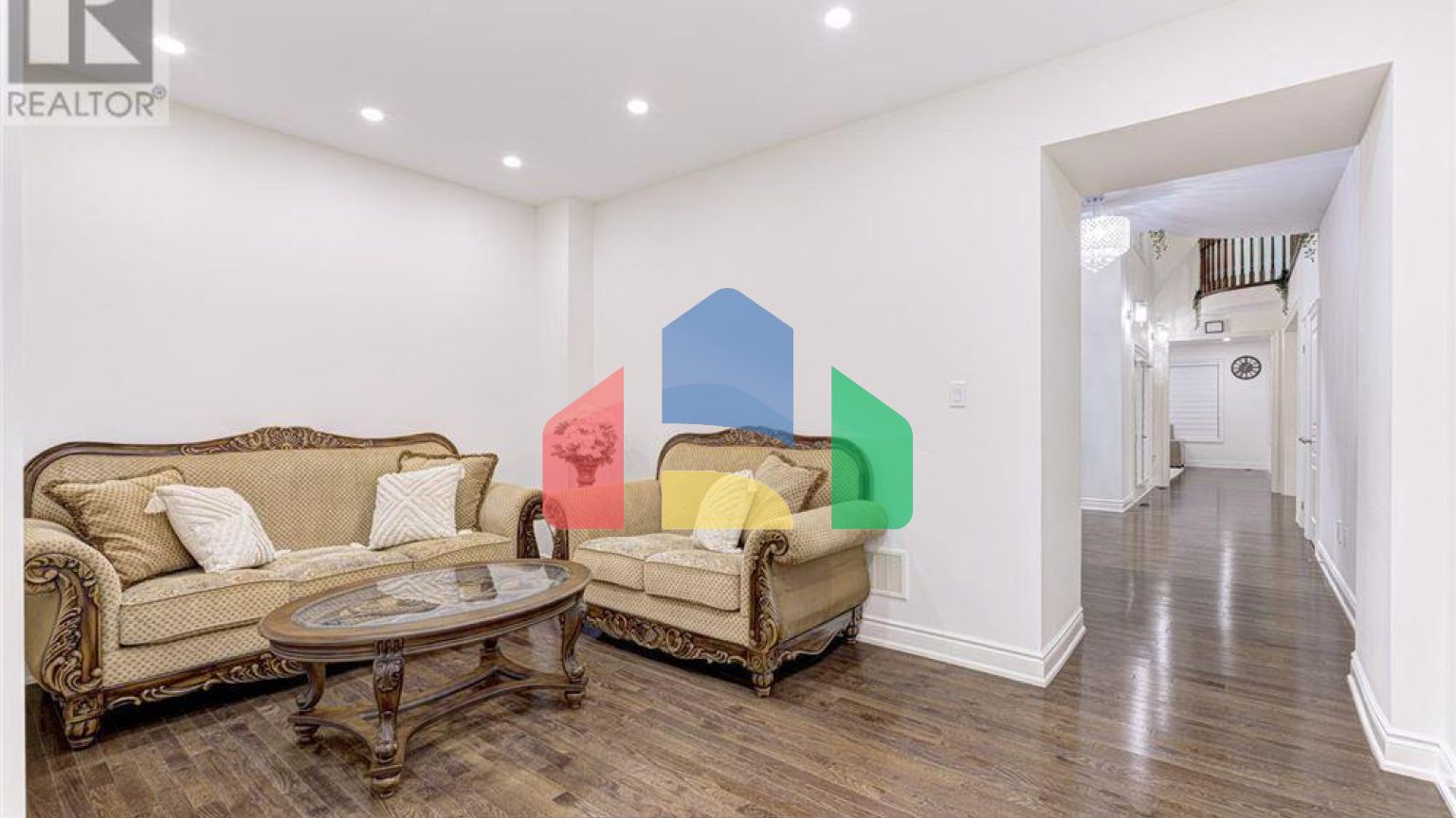 Residential - Single Family Home - Vaughan, Canada - Canada