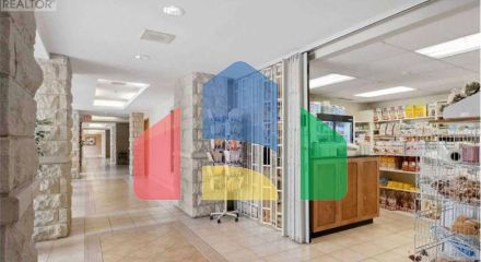 Residential - Condo/Apartment - Vaughan, Canada - Canada