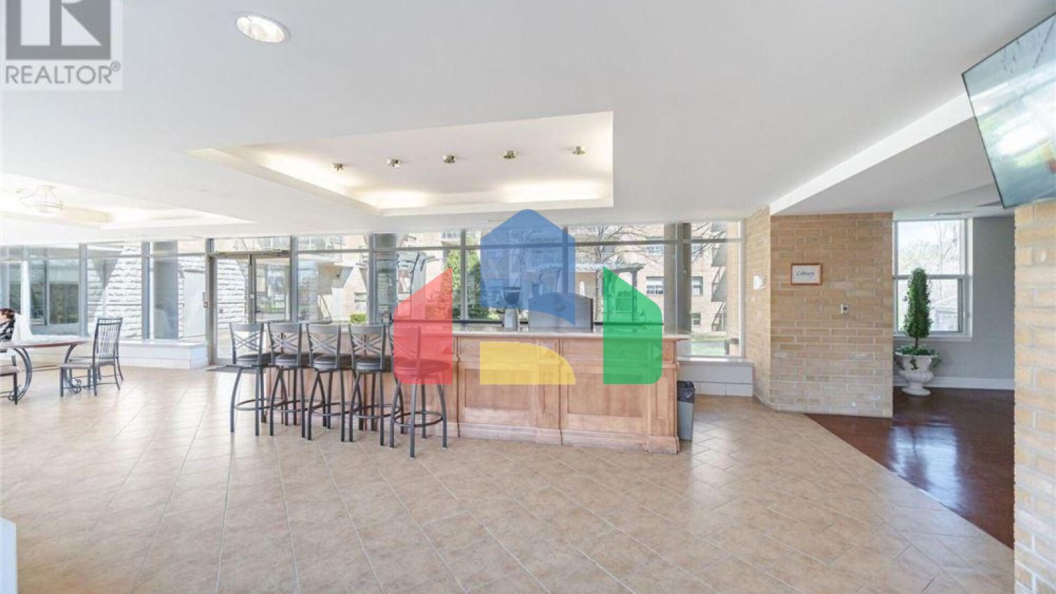 Residential - Condo/Apartment - Vaughan, Canada - Canada