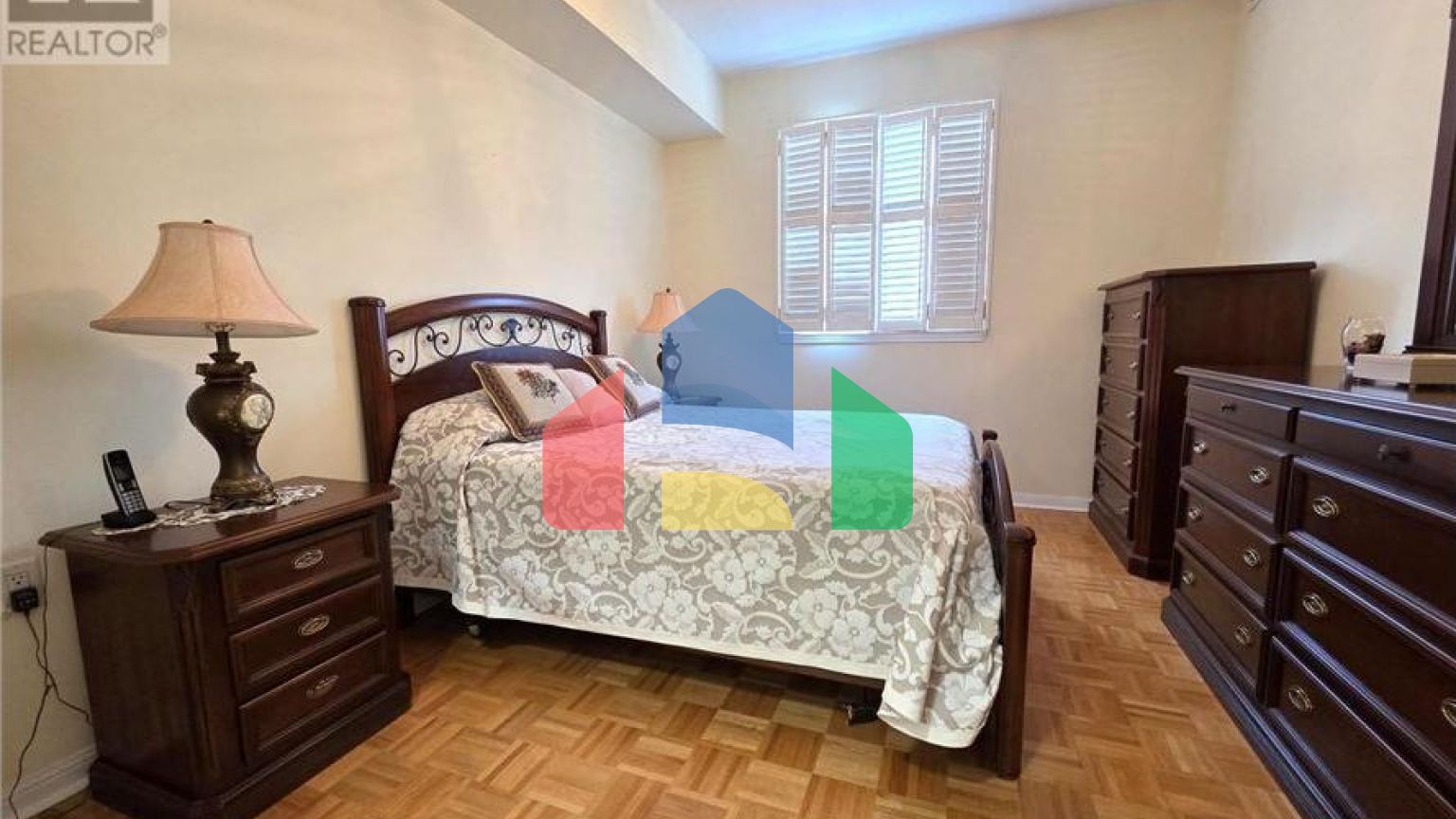 Residential - Condo/Apartment - Vaughan, Canada - Canada