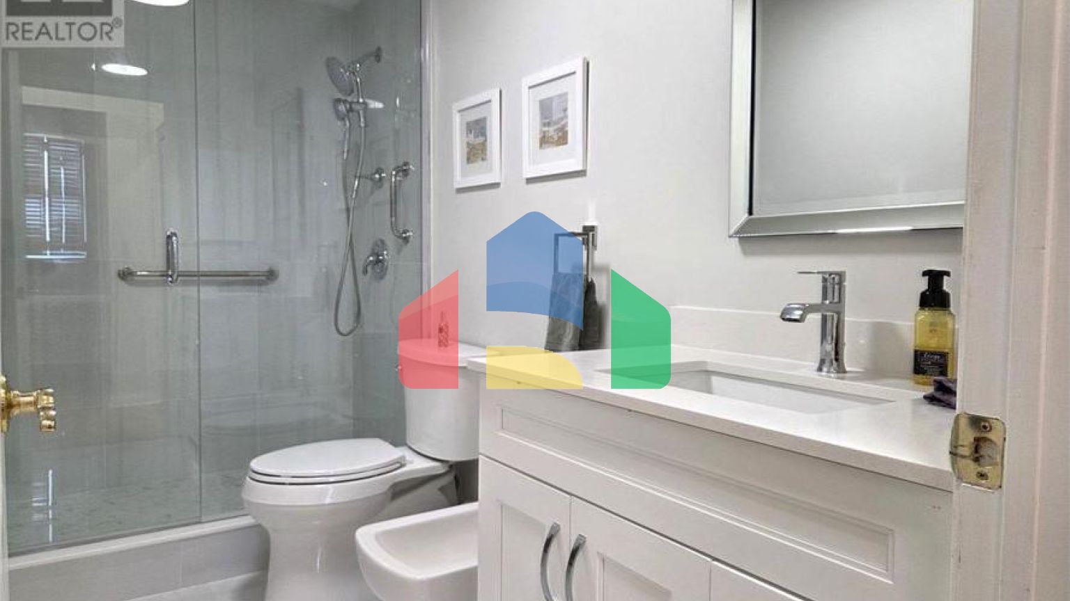 Residential - Condo/Apartment - Vaughan, Canada - Canada