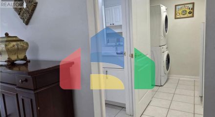 Residential - Condo/Apartment - Vaughan, Canada - Canada