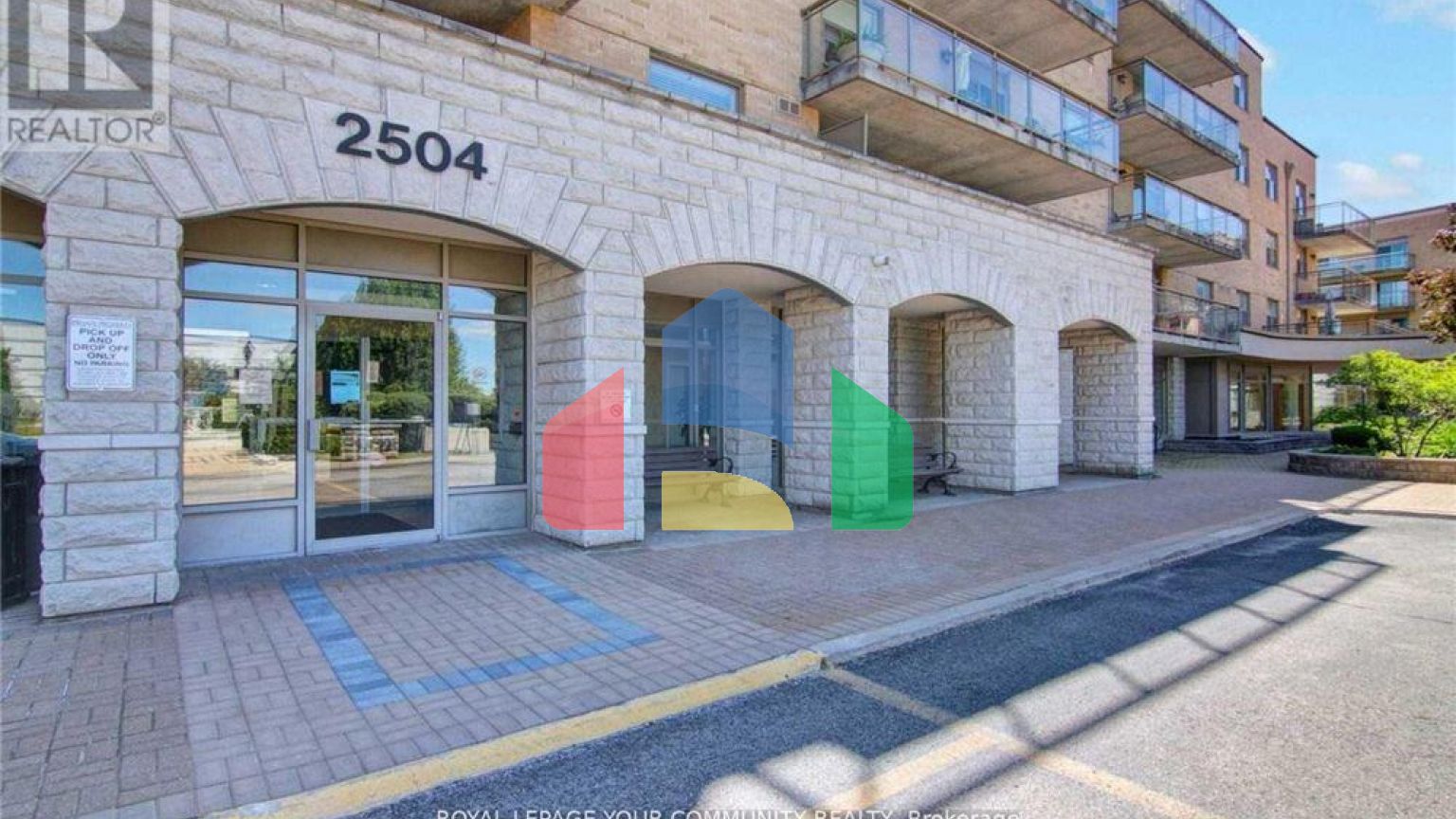 Residential - Condo/Apartment - Vaughan, Canada - Canada