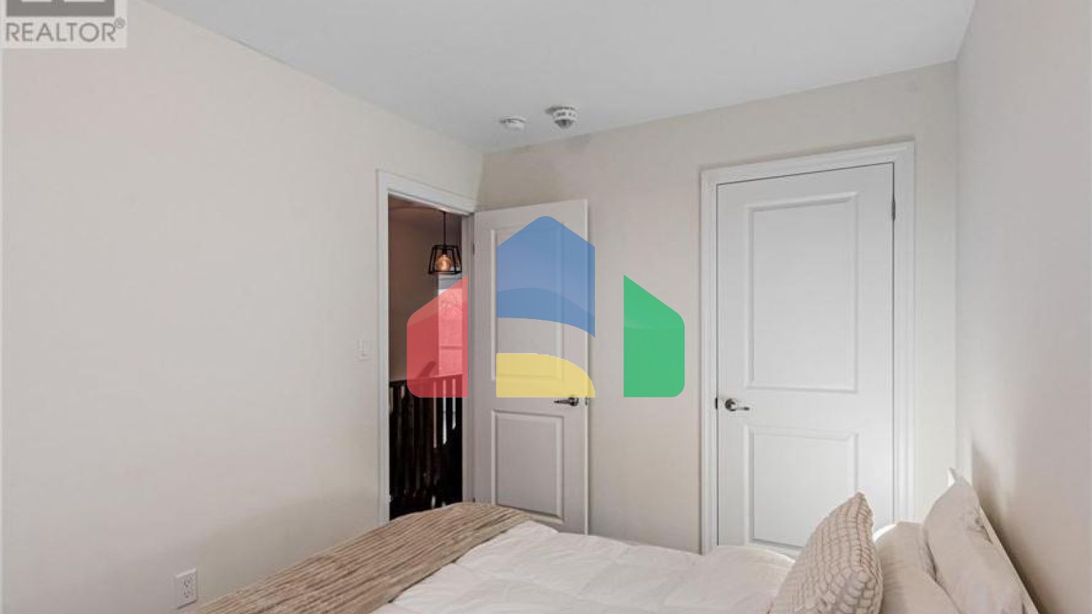 Residential - Single Family Home - Vaughan, Canada - Canada