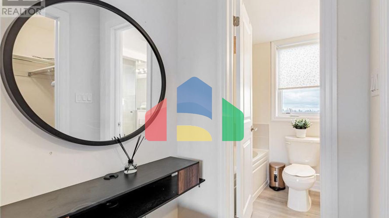 Residential - Single Family Home - Vaughan, Canada - Canada