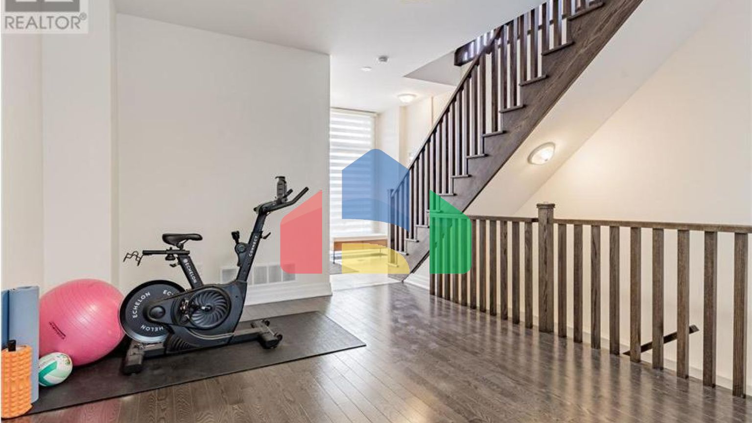 Residential - Single Family Home - Vaughan, Canada - Canada