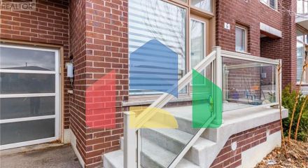 Residential - Single Family Home - Vaughan, Canada - Canada