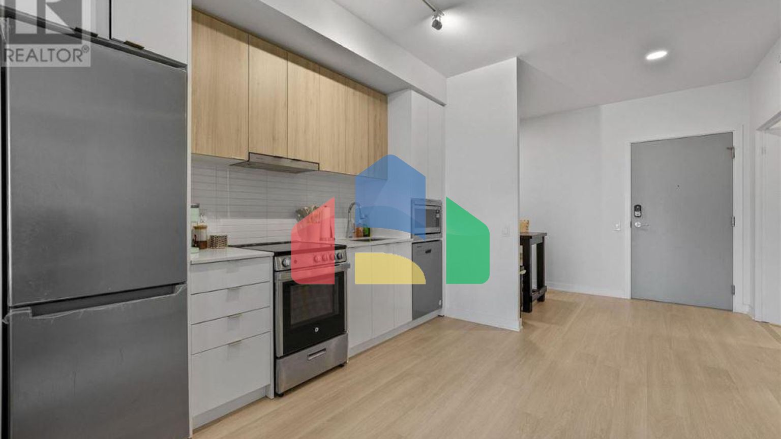 Residential - Single Family Home - Vaughan, Canada - Canada