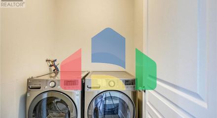 Residential - Single Family Home - Vaughan, Canada - Canada