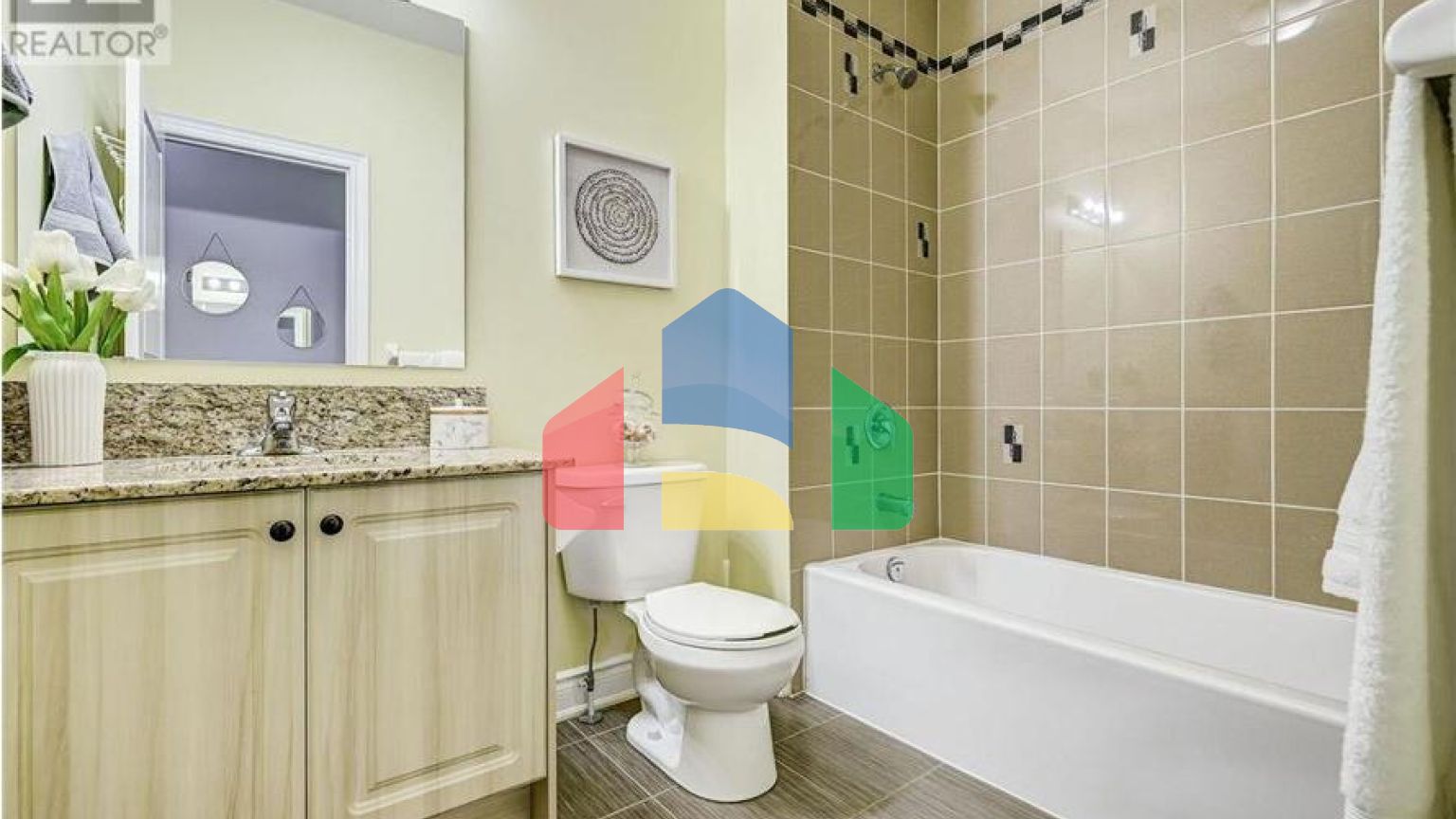 Residential - Single Family Home - Vaughan, Canada - Canada