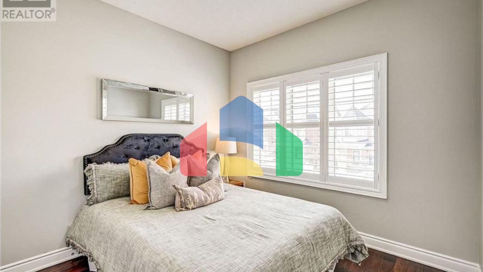 Residential - Single Family Home - Vaughan, Canada - Canada