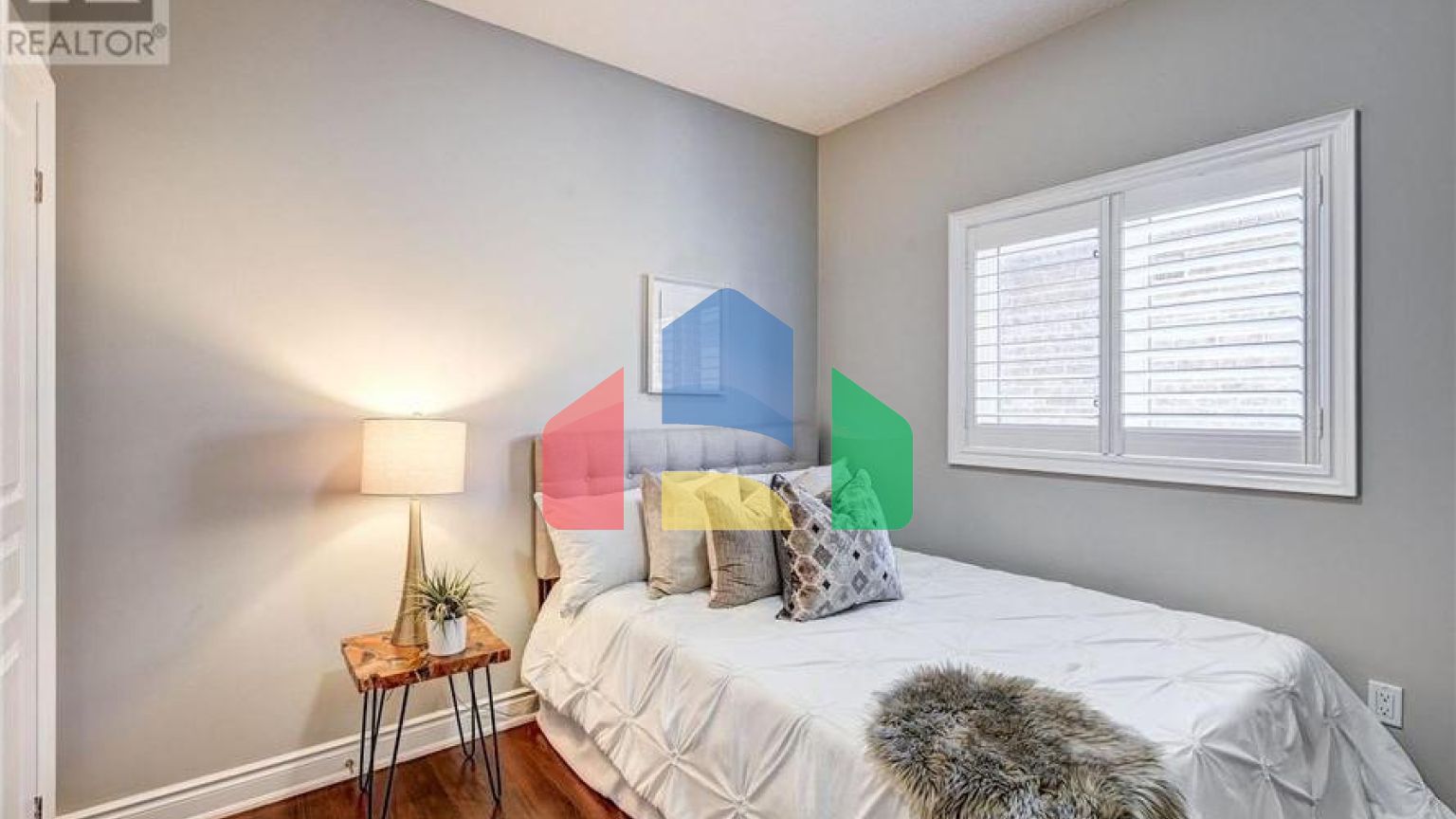 Residential - Single Family Home - Vaughan, Canada - Canada