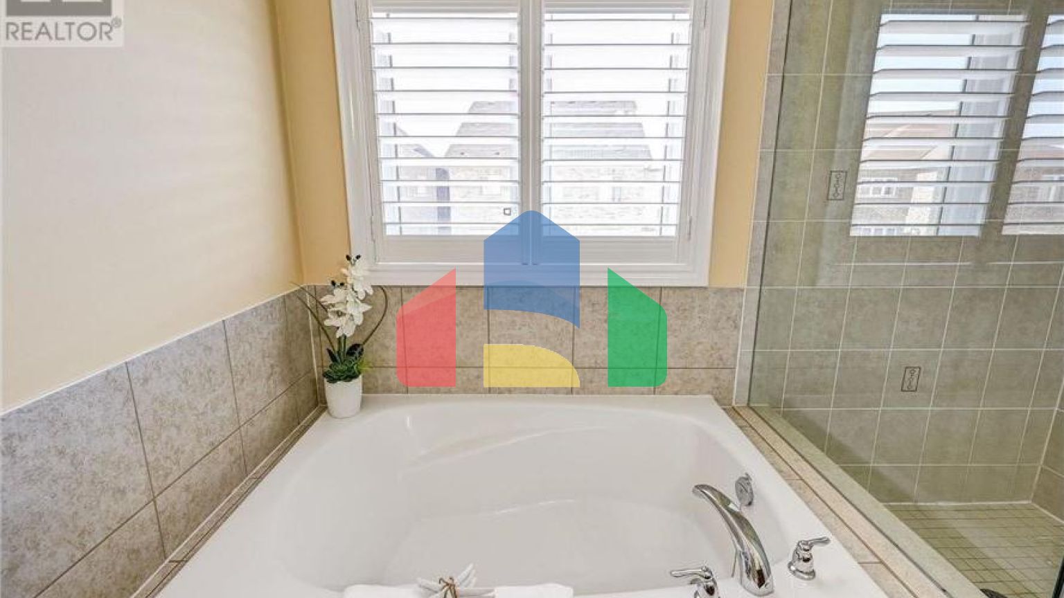 Residential - Single Family Home - Vaughan, Canada - Canada