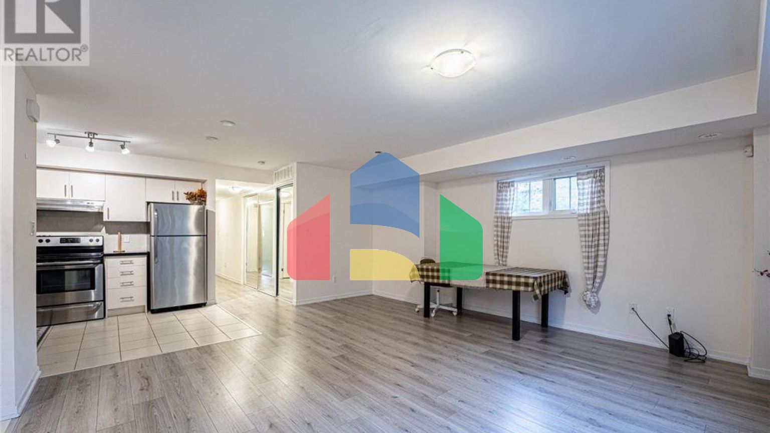 Residential - Townhouse - Vaughan, Canada - Canada