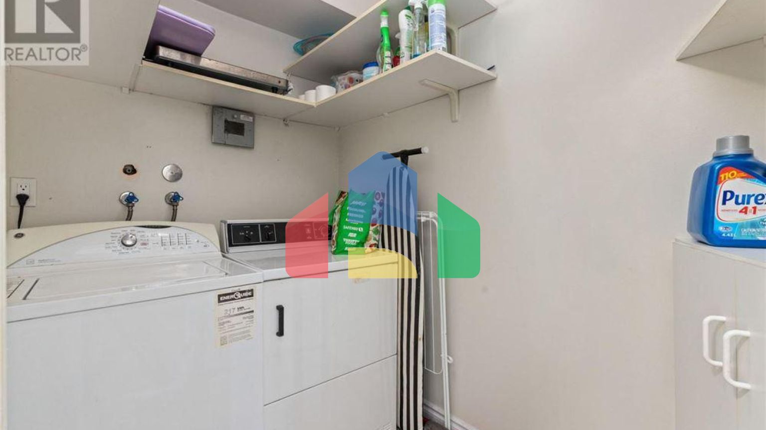 Residential - Single Family Home - Vaughan, Canada - Canada