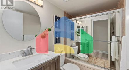 Residential - Single Family Home - Vaughan, Canada - Canada