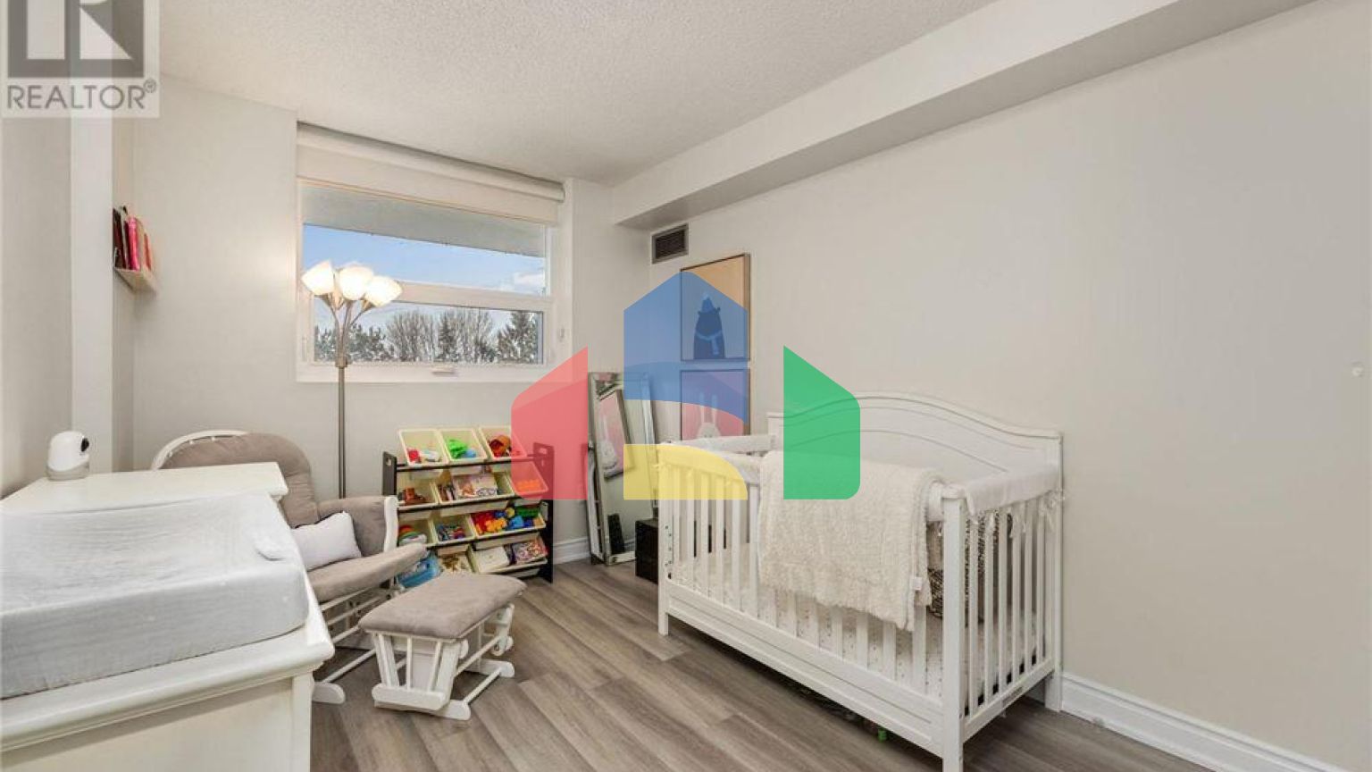 Residential - Single Family Home - Vaughan, Canada - Canada