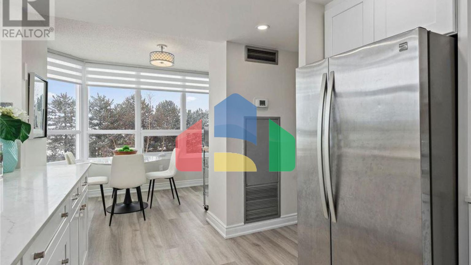 Residential - Single Family Home - Vaughan, Canada - Canada