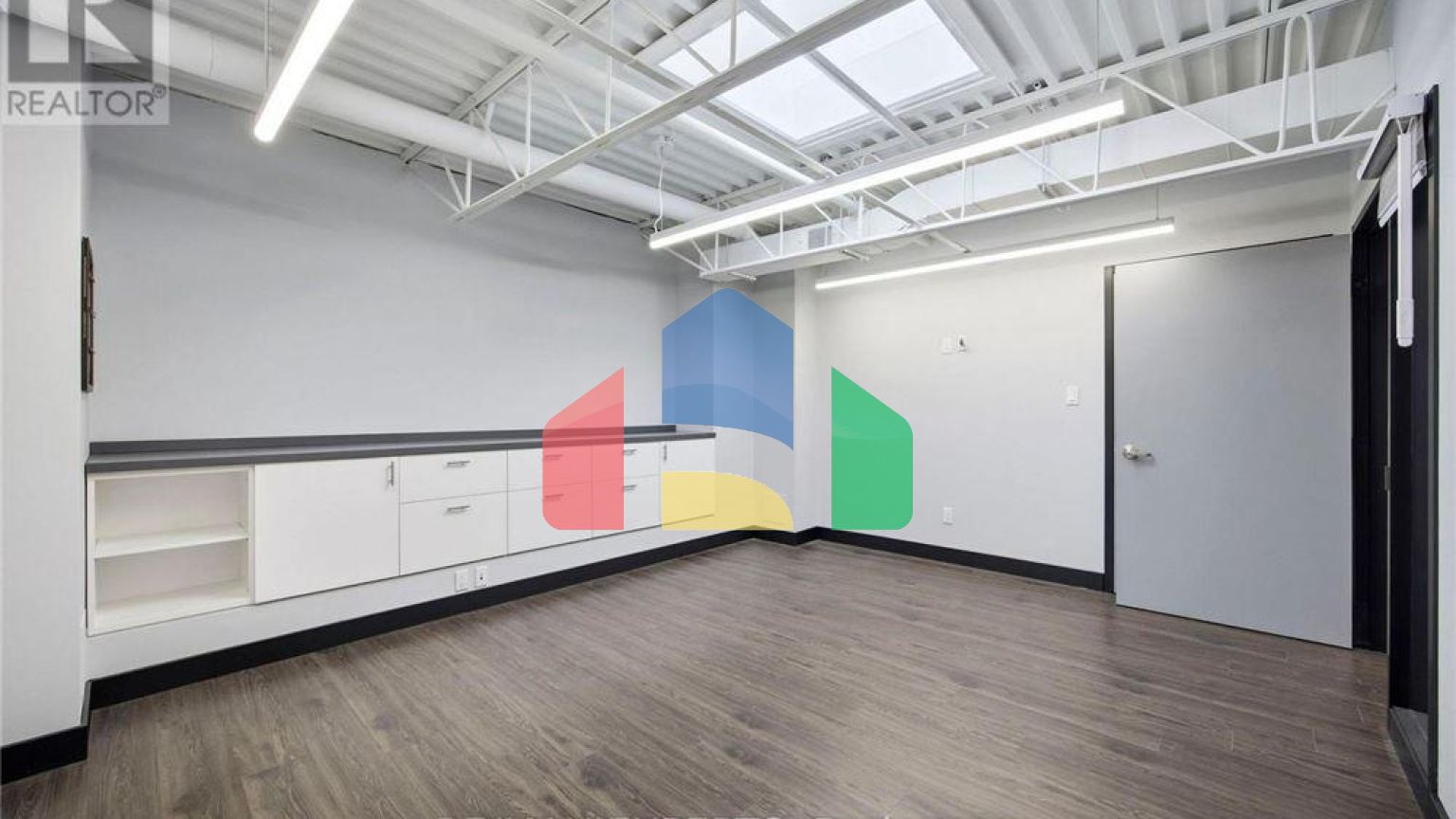 Commercial - Commercial/Retail - Vaughan, Canada - Canada