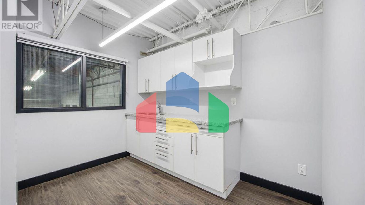 Commercial - Commercial/Retail - Vaughan, Canada - Canada