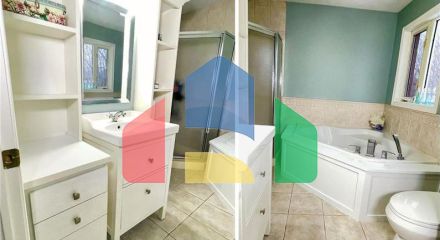 Residential - Single Family Home - Vaughan, Canada - Canada