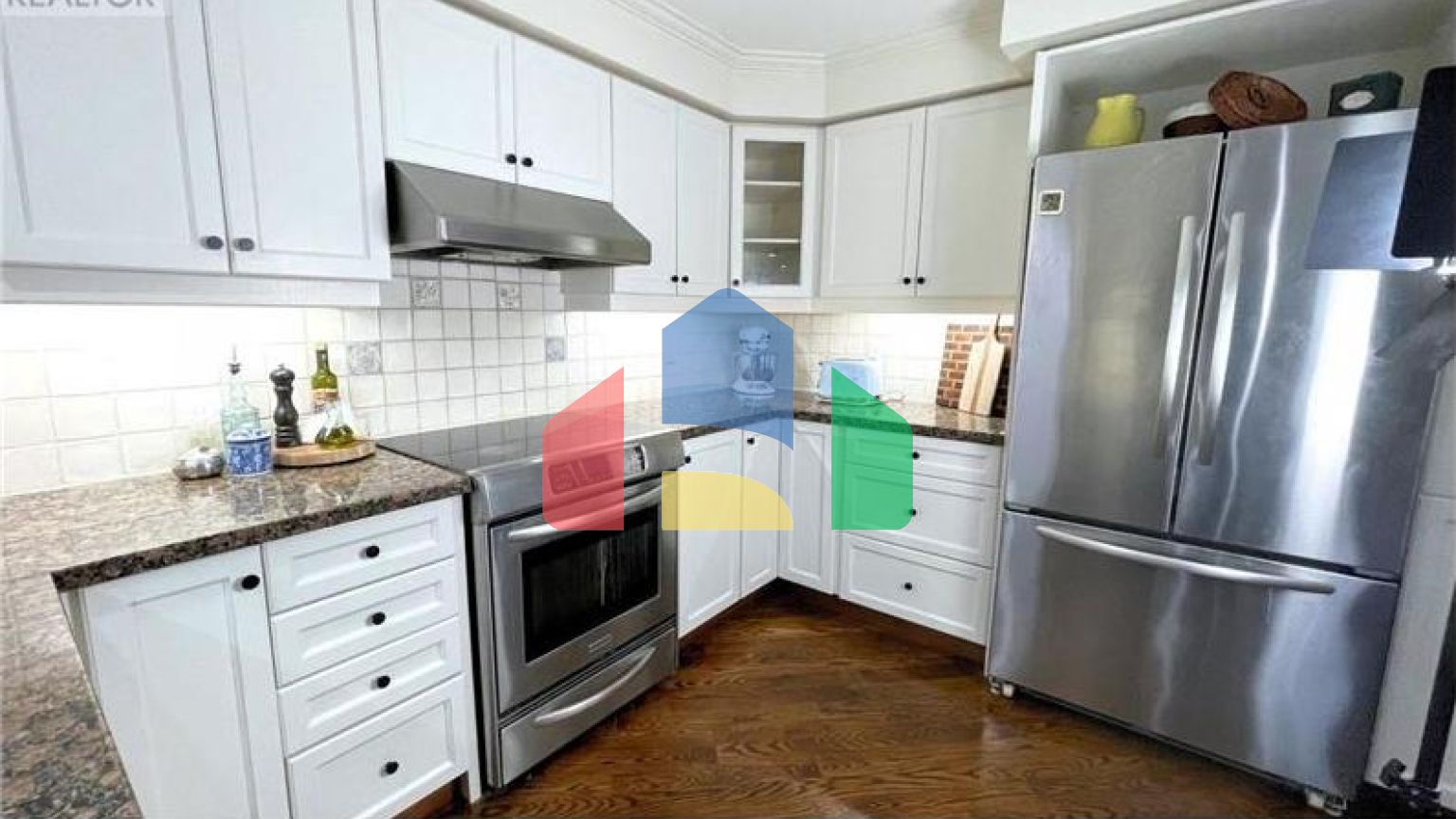 Residential - Single Family Home - Vaughan, Canada - Canada