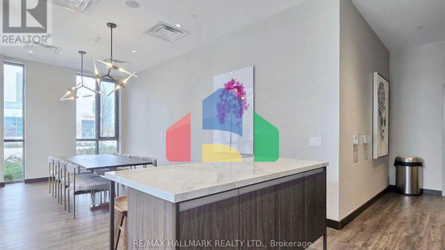 Residential - Single Family Home - Vaughan, Canada - Canada