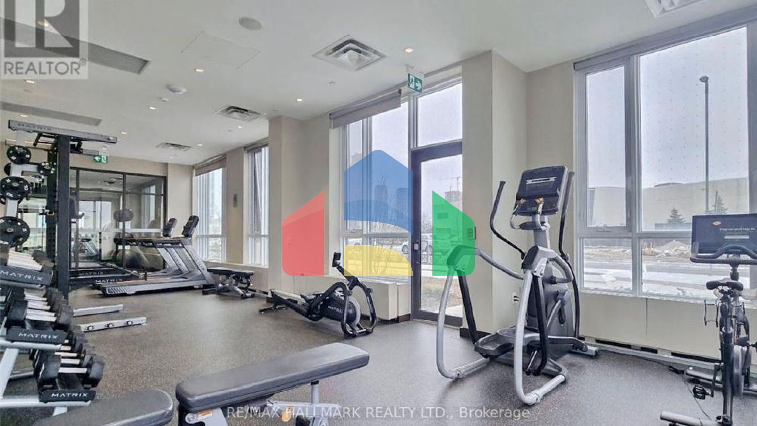 Residential - Single Family Home - Vaughan, Canada - Canada