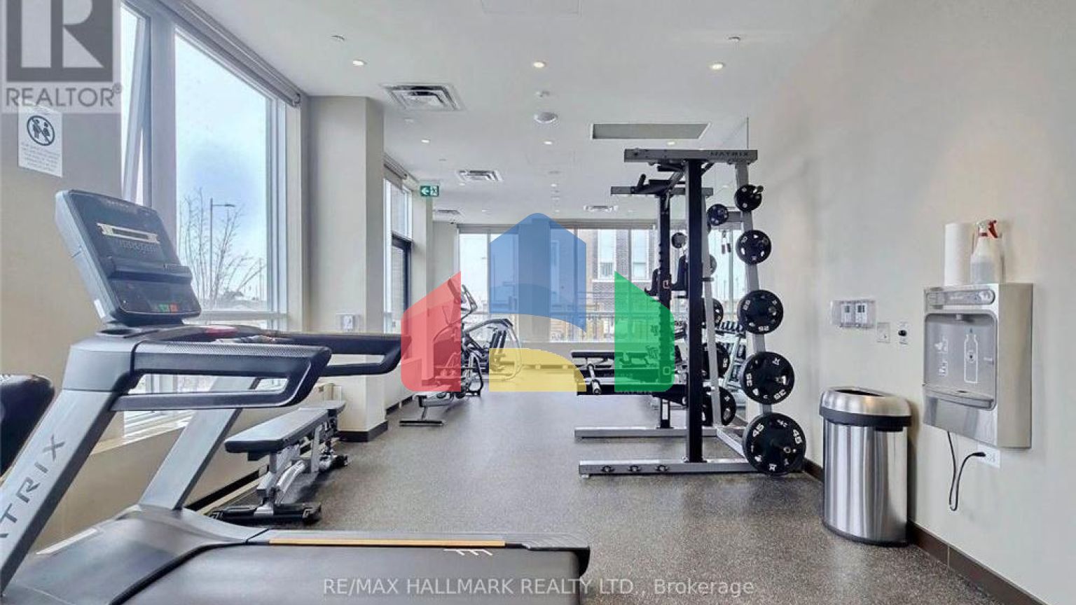 Residential - Single Family Home - Vaughan, Canada - Canada