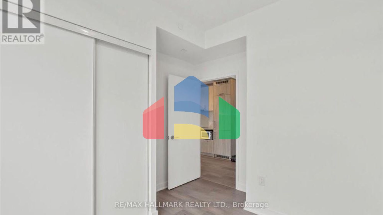 Residential - Single Family Home - Vaughan, Canada - Canada